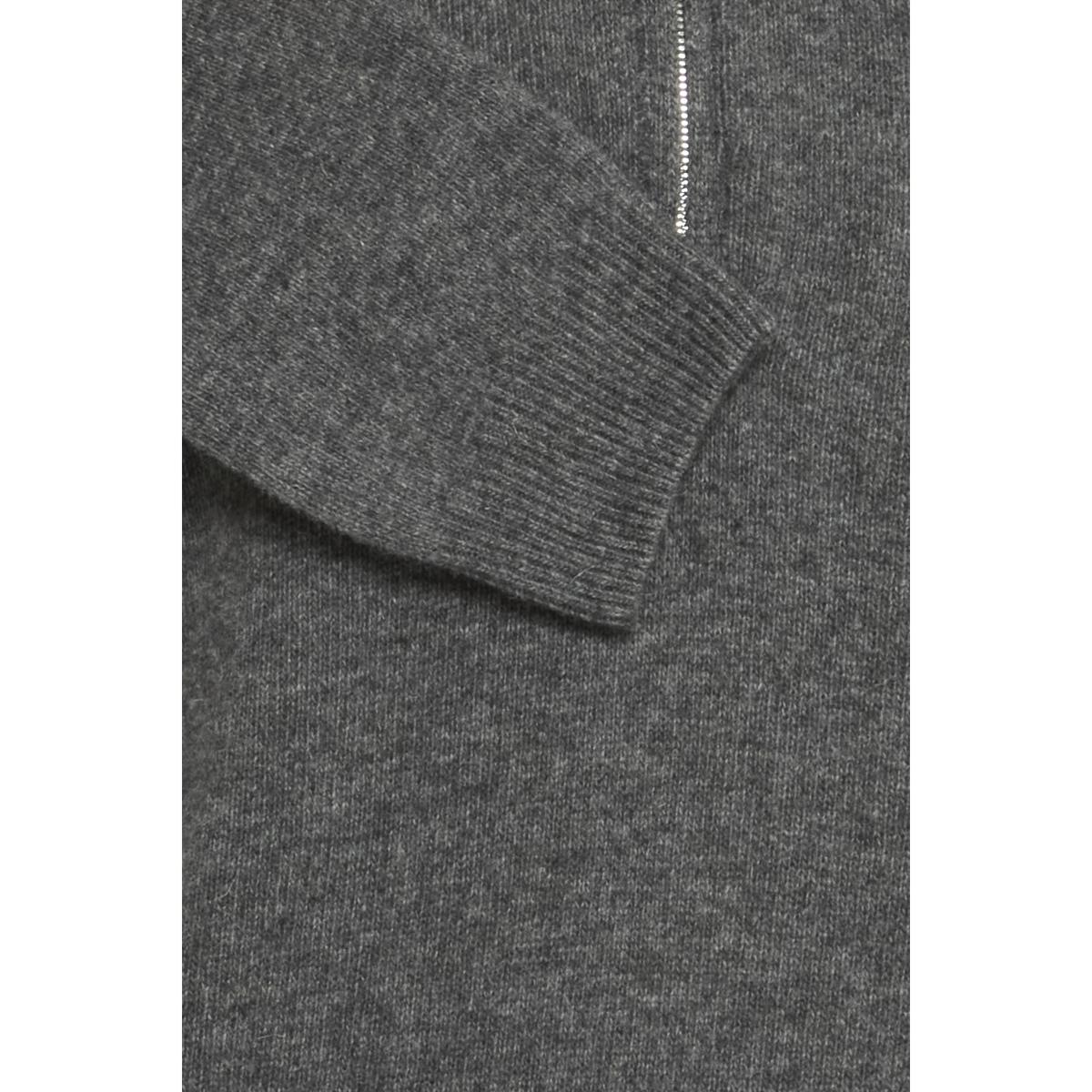 product/c/a/casual-friday_20505249-50817_0.jpg