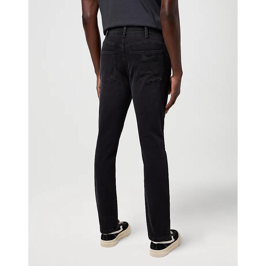 product/w/r/wrangler-112371657-black-fog-3.jpg