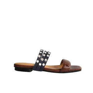 9624808259875-damessandalen-camia-swap-triple-studs-chocolade-zwart
