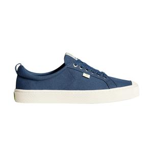 100103u21-trainers-cariuma-oca-canvas-schaduwblauw