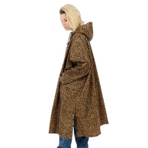 6351000-808-dames-regenponcho-protest-laugh-fudgecamel-tu