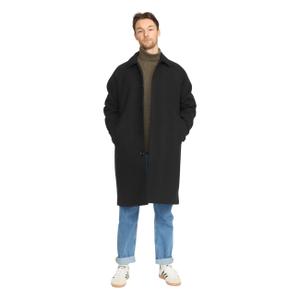 7884-black-lange-mac-jas-met-knopen-revolution-zwart