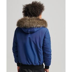 product/s/u/superdry_m5011113a-idz_1.jpg