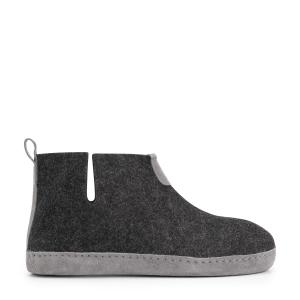 tr-shm-coldgr-slippers-travelin-stay-home-donkergrijs