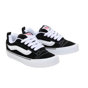 vn0009qc6bt-kindertrainers-vans-knu-skool-zwart-wit-34-5
